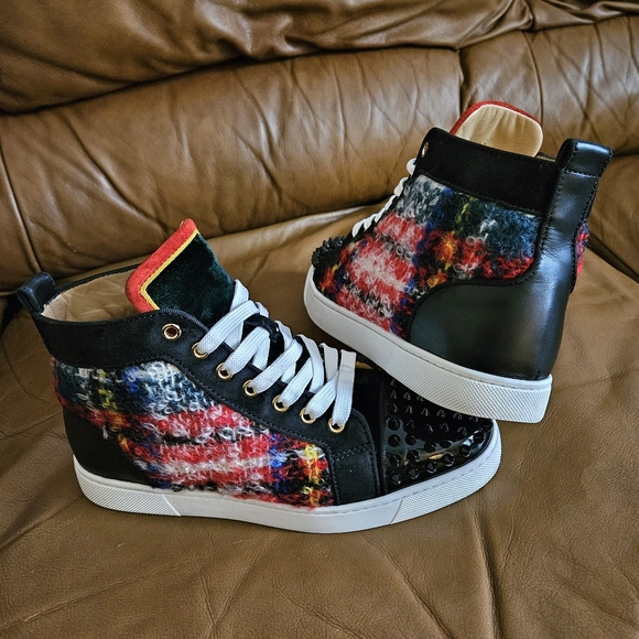 Women's Christian Louboutin Multicolor Velvet Wool Designer Sneakers Size 8 US - Picture 3 of 16
